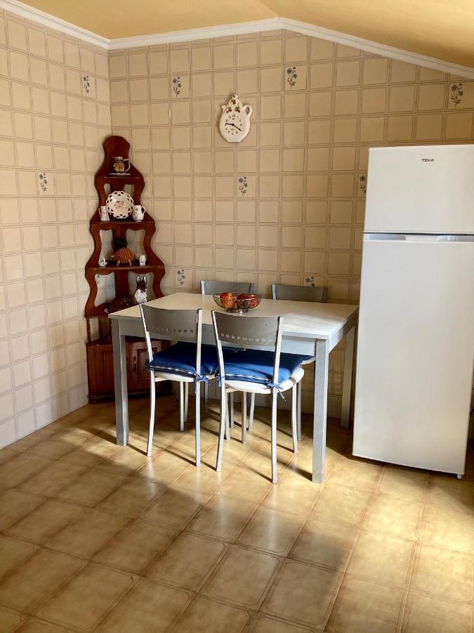 Atico Con Terraza Apartment O Grove Exterior photo